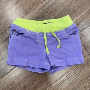 Mini Boden girls size 4 pull on shorts purple and yellow